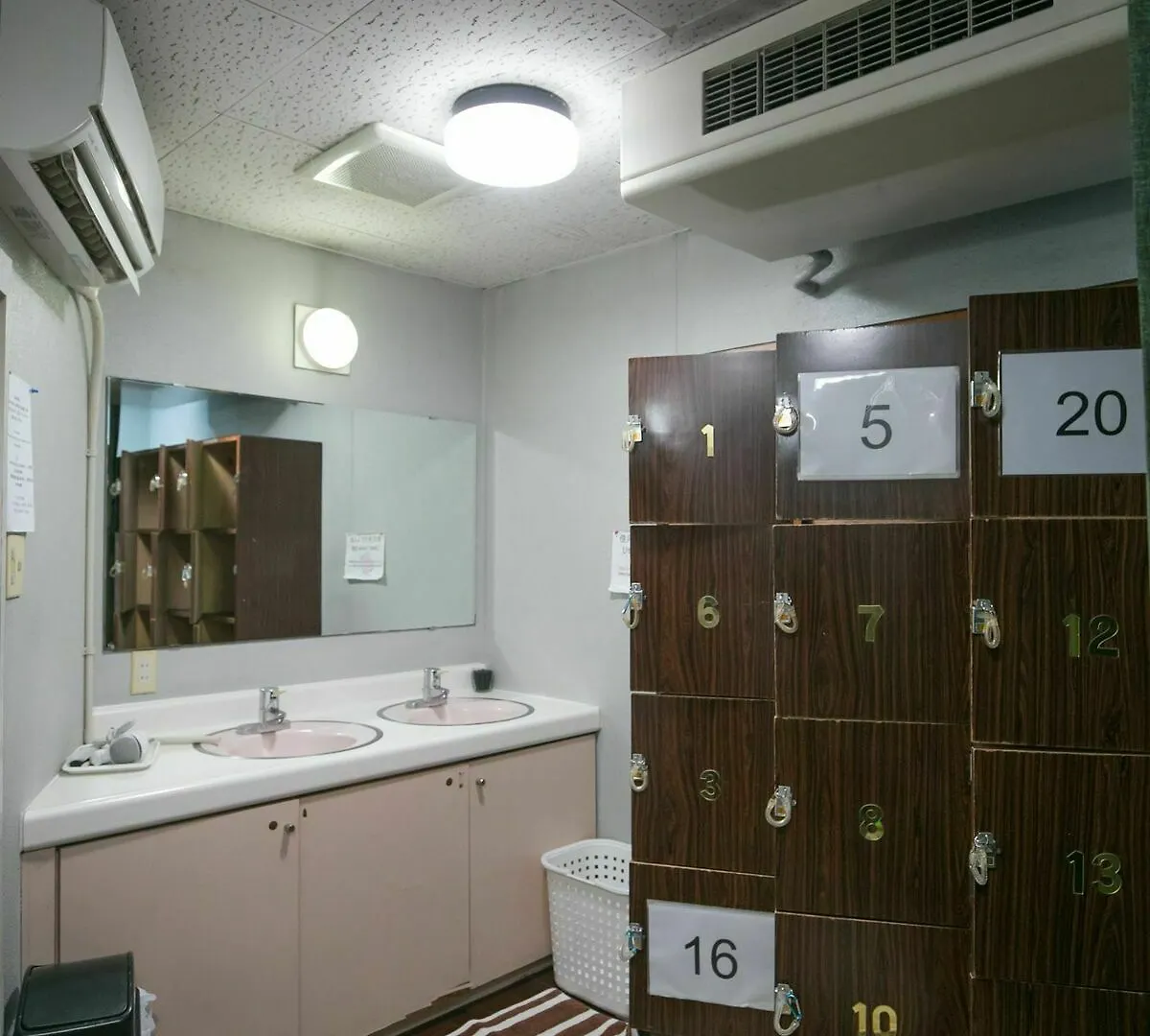 Hotel Mikado Osaka Hostel